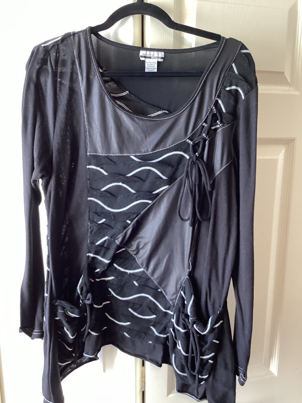 Women’s Black Long Sleeve Decorative Tie Front Top